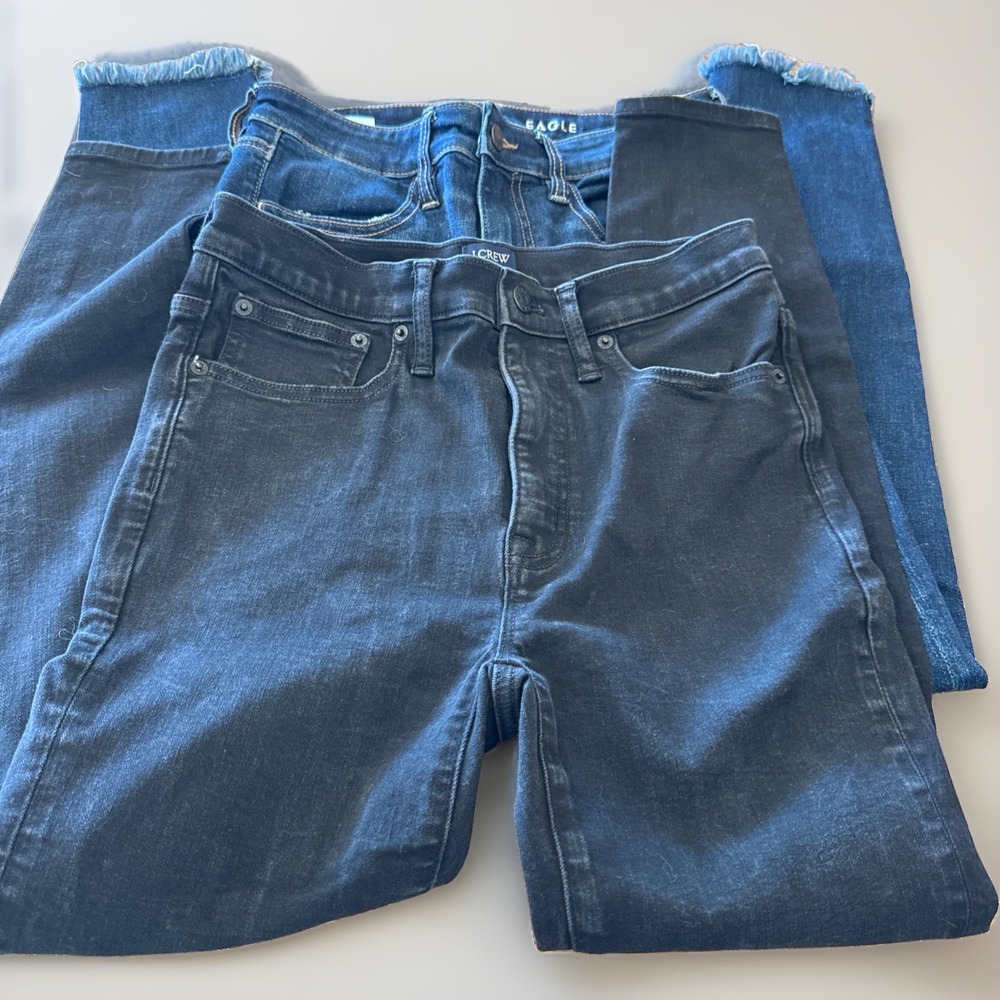 American Eagle Outfitters 2 Pair Skinny Blue Medium Wash & Black Pocket Jeans 6
